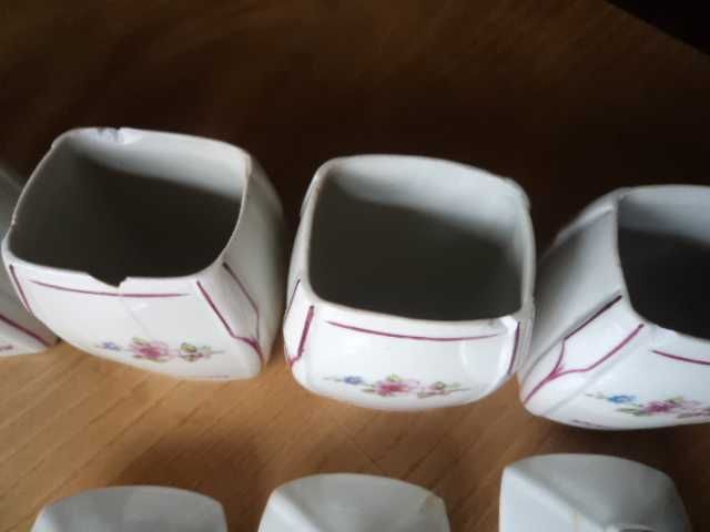 съдове за подправки