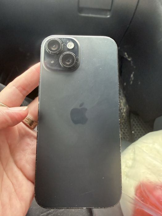 Продам айфон 15 черный цвет