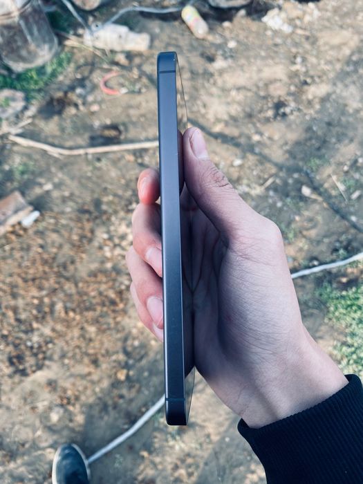 Samsung s24 fe  

Samsung S24