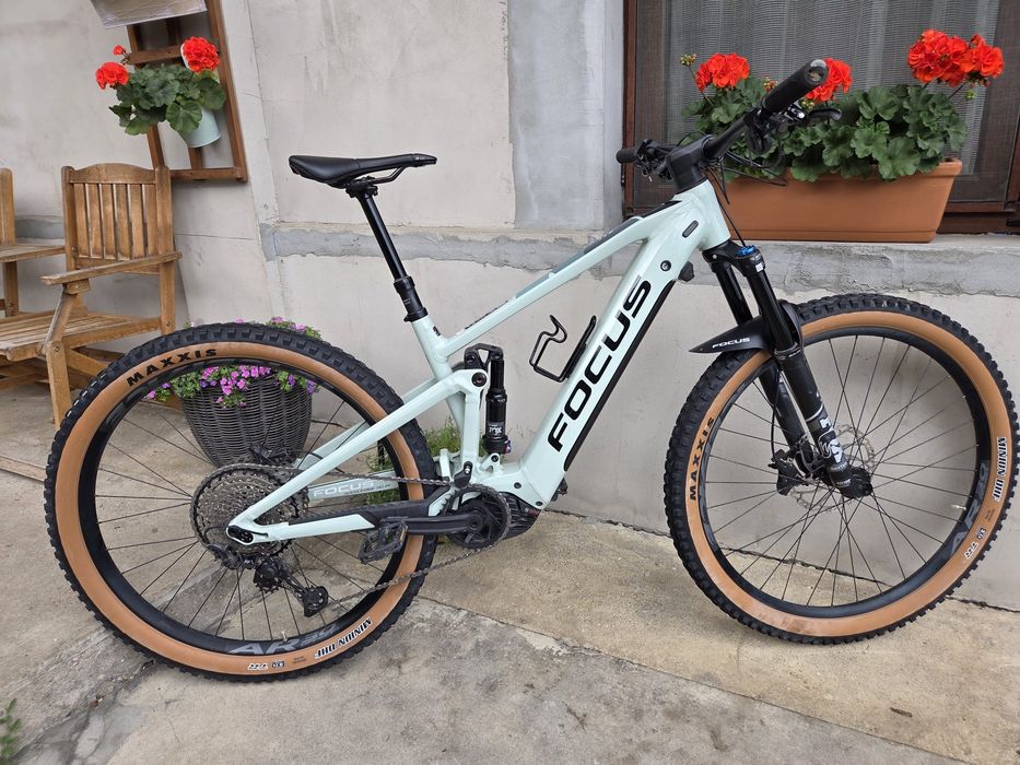 Bicicletă electrică  29 Full Suspension Focus  Jam  2