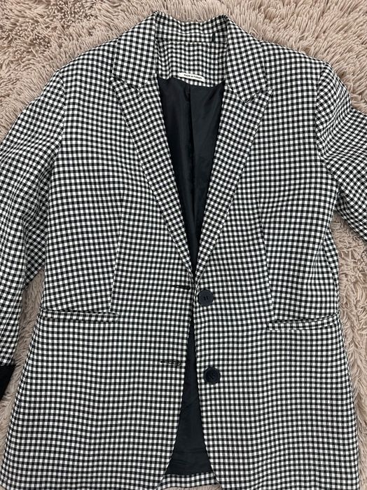 Пиджак в клетку чб