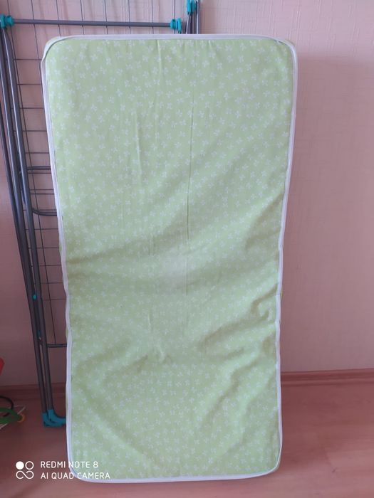 Продам матрас детский