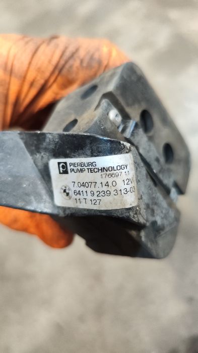 Водна спомагателна помпа бмв ф10 ф11