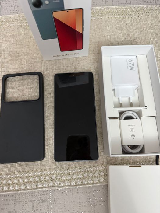 Redmi Note 13 Pro nou