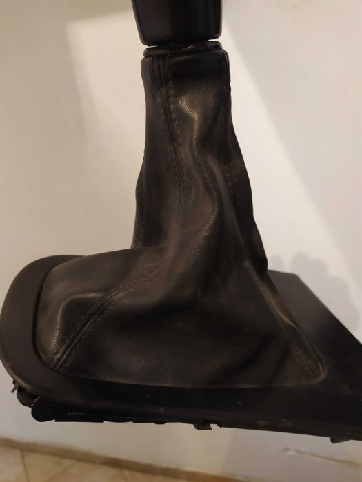 Скоростен лост с кожа