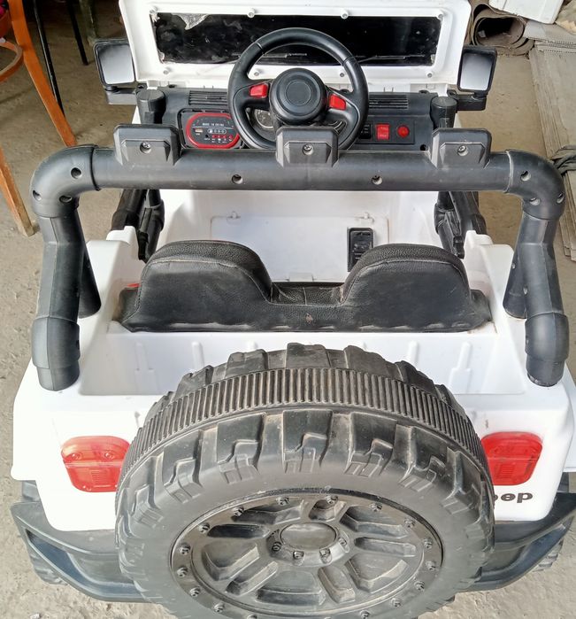 Продается машинка для детей