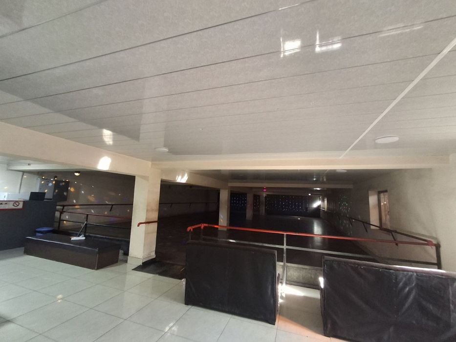 Roller barcha jihozlari bilan sotiladi