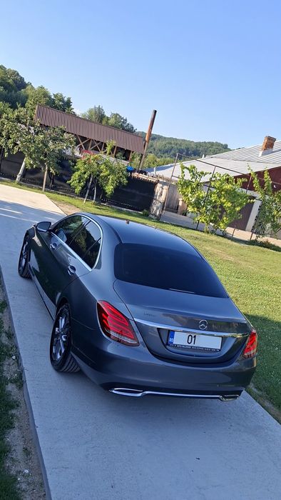 Mercedes c200d  An 2018, 153000km