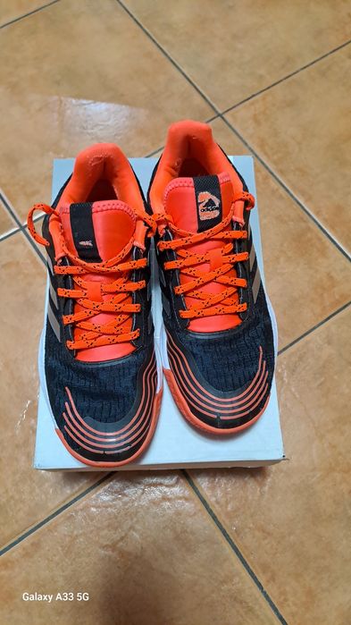 Adidas Novaflight Bounce sport Handbal !