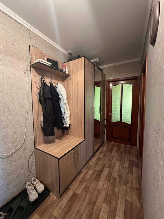 Продам 3-х комнатную квартиру, 20 мкрн