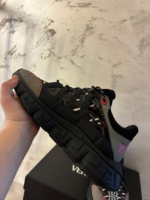 Versace  trigreca