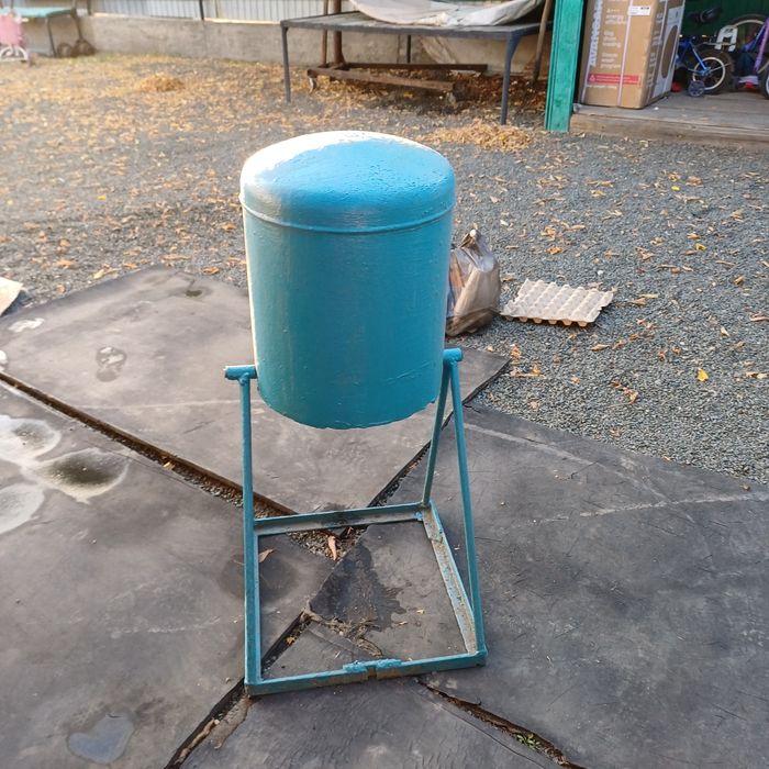 Урно для мусора б/у