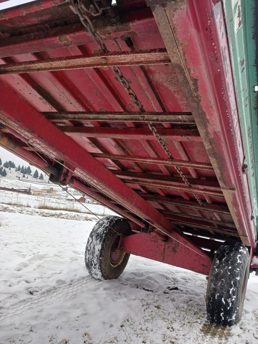 Vînd mig de gunoi 4 t din tablă