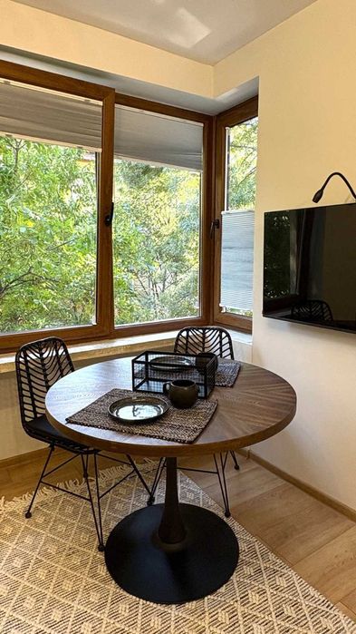 Дава се под наем Едностаен апартамент в София, Център - 30 кв.м за 626.28 € - Снимка #1