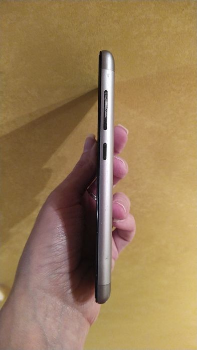 Xiaomi Redmi 3, б/у