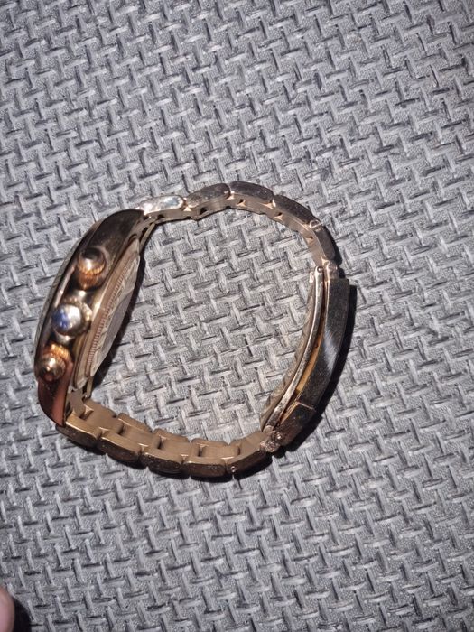 Продам часы ролех