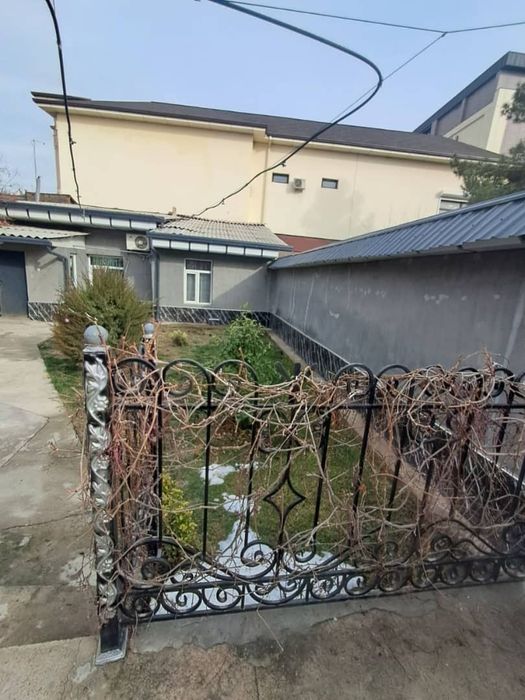 Продается Дом.3,3- сотки. Ор-р Парк Бобура.