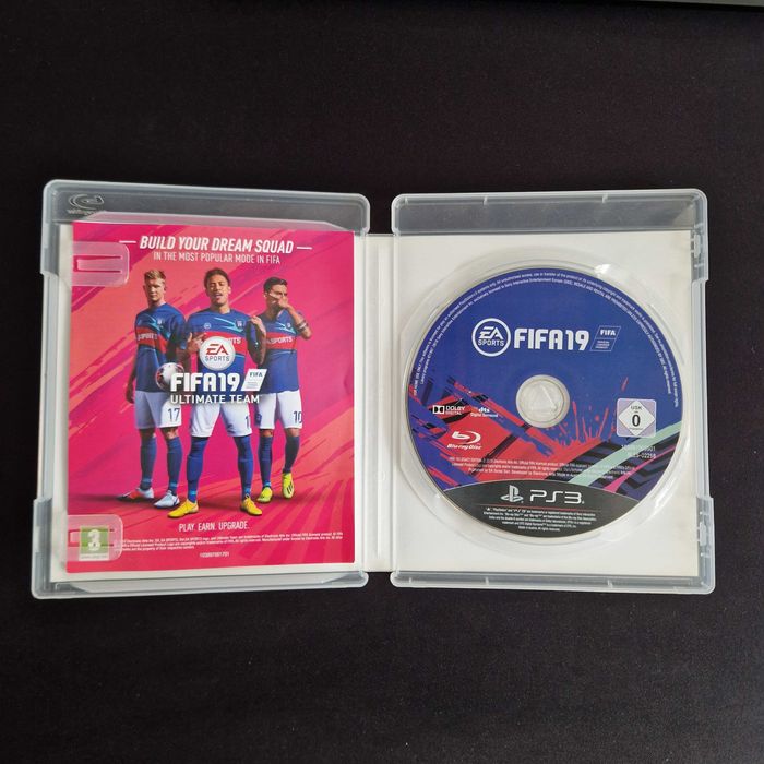 Joc FIFA 19 Legacy Edition PS3