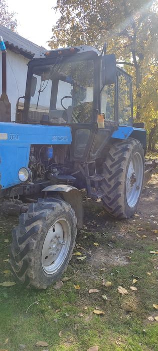 Трактор прес телешка