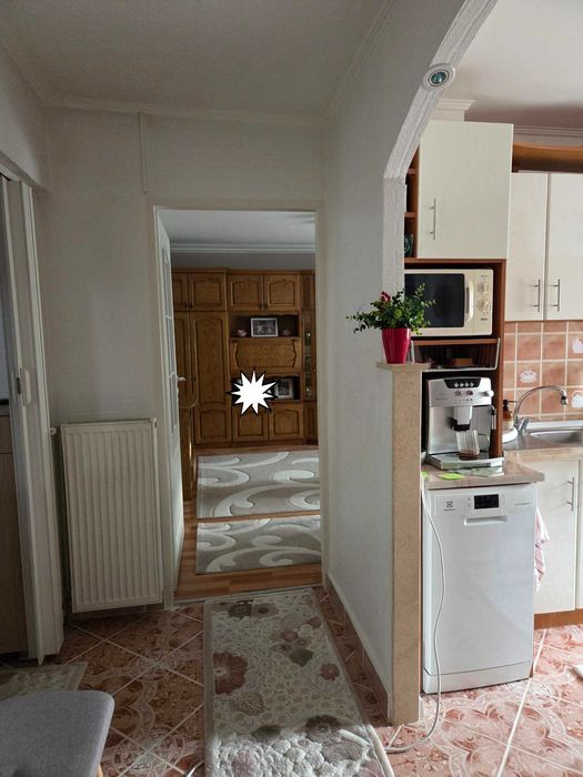 Apartament de vānzare 3 camerā