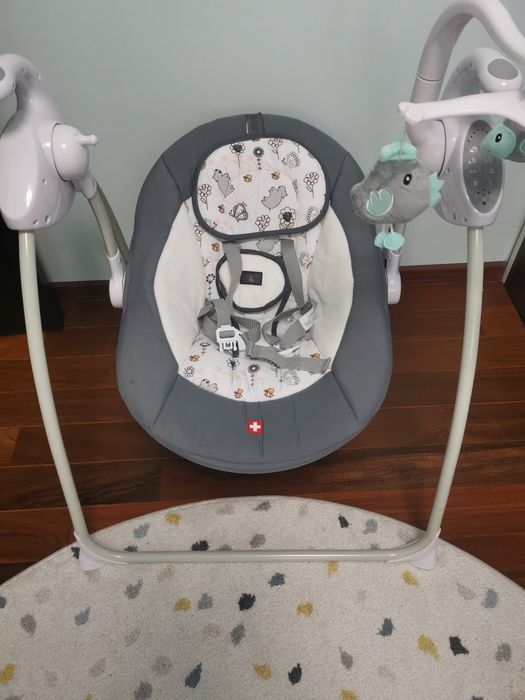 Електрическа бебешка  люлка Zizito Hana