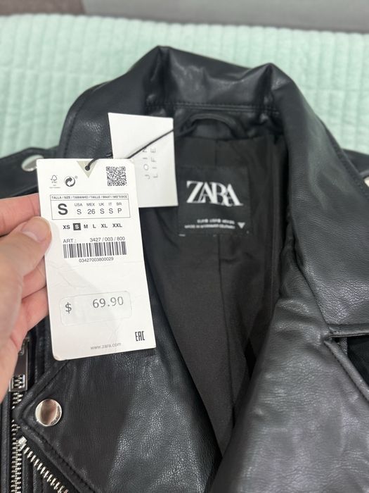 Куртка фирма Zara