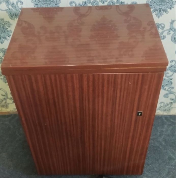 Швейная машинка зингер!