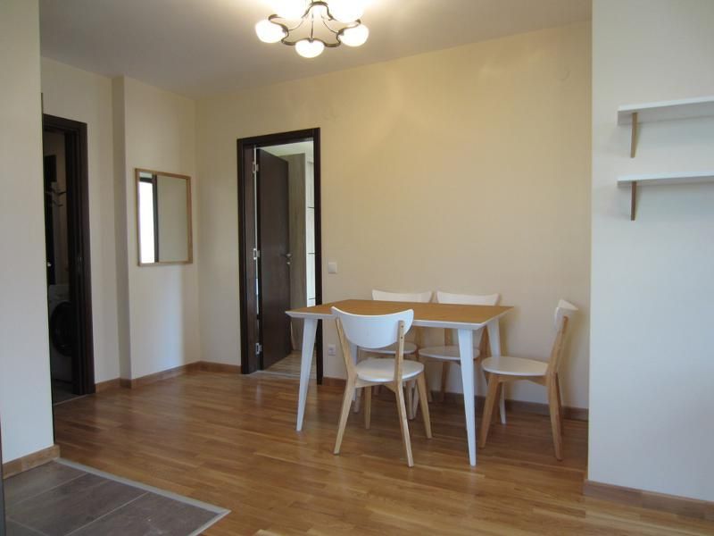 Дава се под наем Тристаен апартамент в София, Лозенец - 87 кв.м за 790 € - Снимка #4