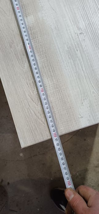 Чисто нов ъглов шкаф