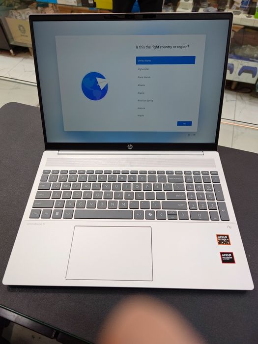 HP Omnibook 5 AI