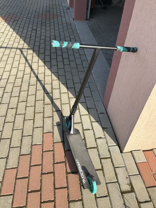 Trotineta Blunt Prodigy X Street APROPE NOUA!!!