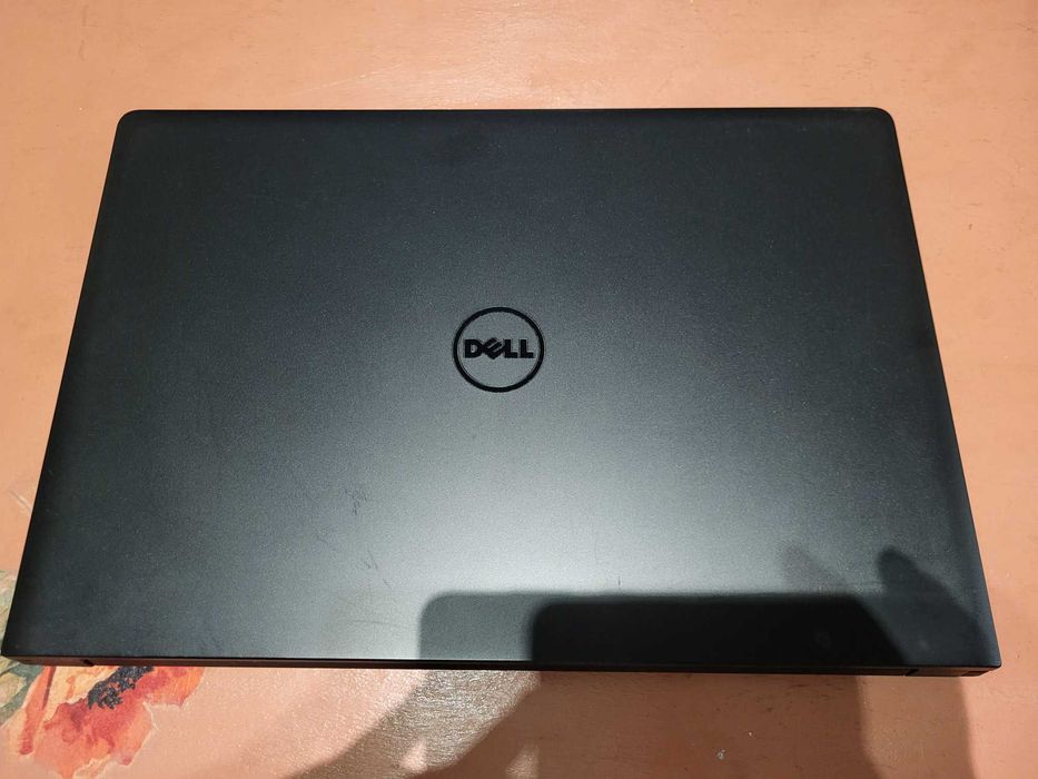 DELL 15.6 Latitude 3570 Intel Core i5-6200U 2.3Ghz 16GB DDR3L 256GB SS