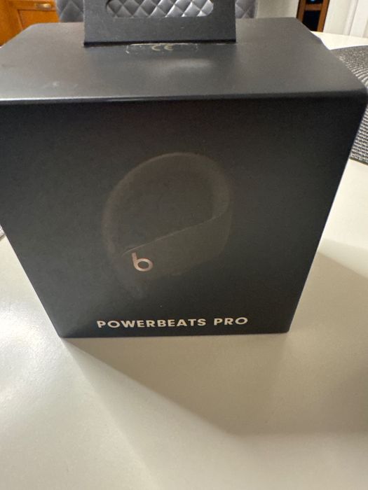 Vand Casti Power Beats PRO