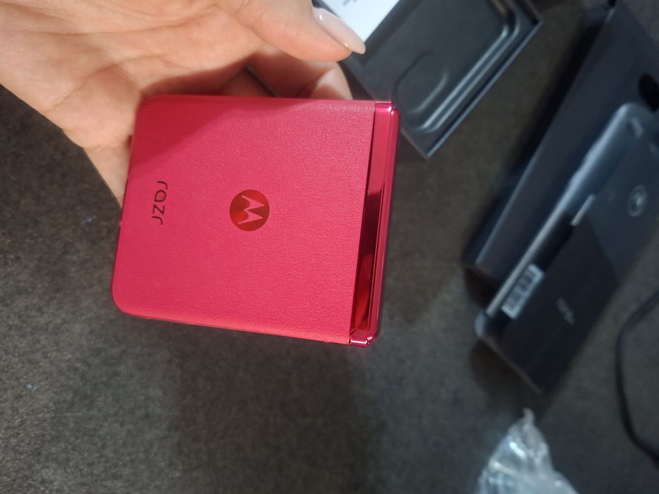 Моторола razr 40 ultra