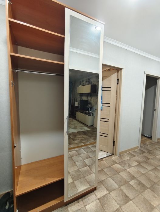 Продам платяной шкаф