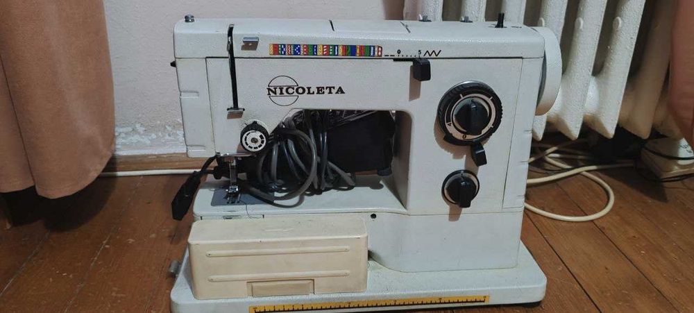 Masina de cusut Nicoleta