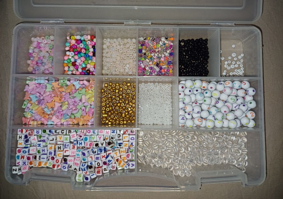 Ръчно изработени гривни