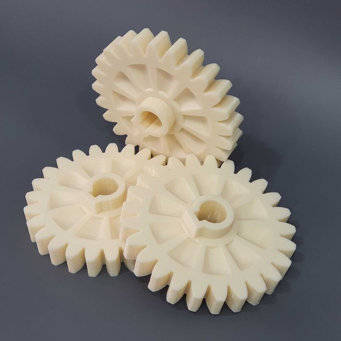 ИЗГОТОВЛЕНИЕ ДЕТАЛЕЙ: вал шестерня втулка кожух уплотнители муфта шкив