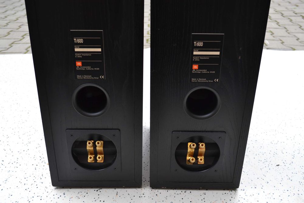 Boxe jbl  Ti 600