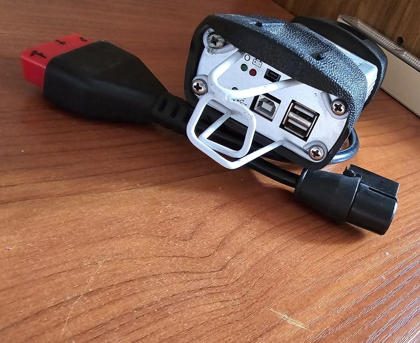 Сканер для диагностики Renault Can clip