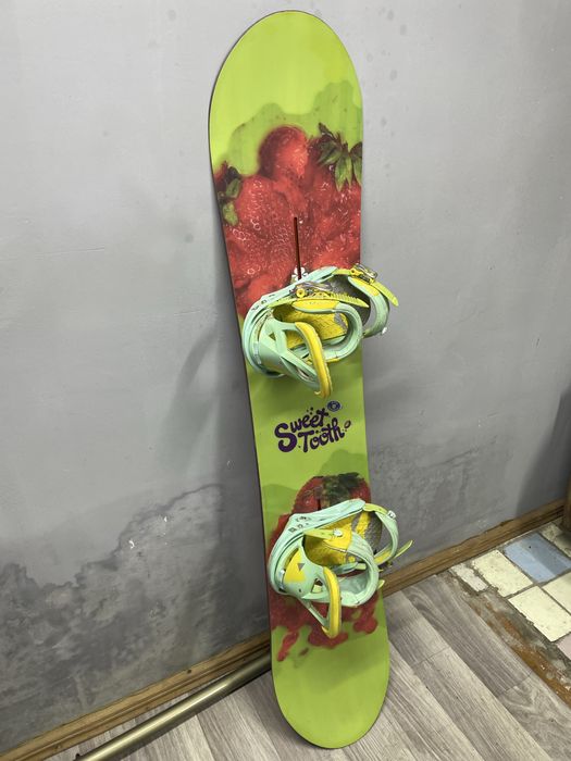 Жеснкий сноуборд burton 141 + крепления burton