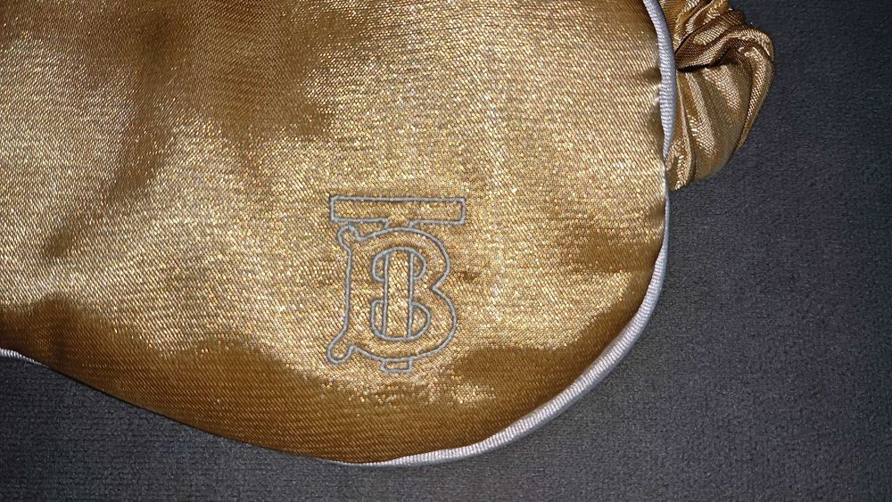 Burberry оригинална маска за очи за сън