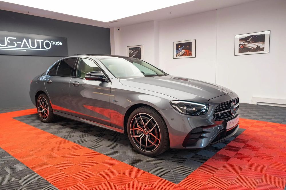 Mercedes-Benz E AMG Line, PANO, Burmester, LED, AMG 19", Beige, Plug-inn, Ambient