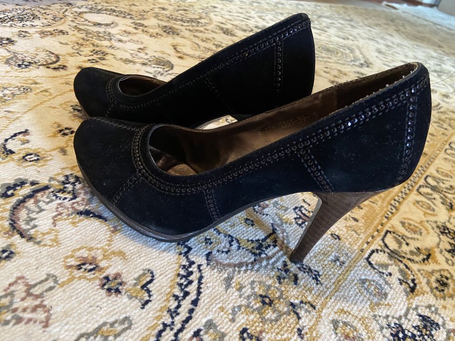 Женская обувь, туфли