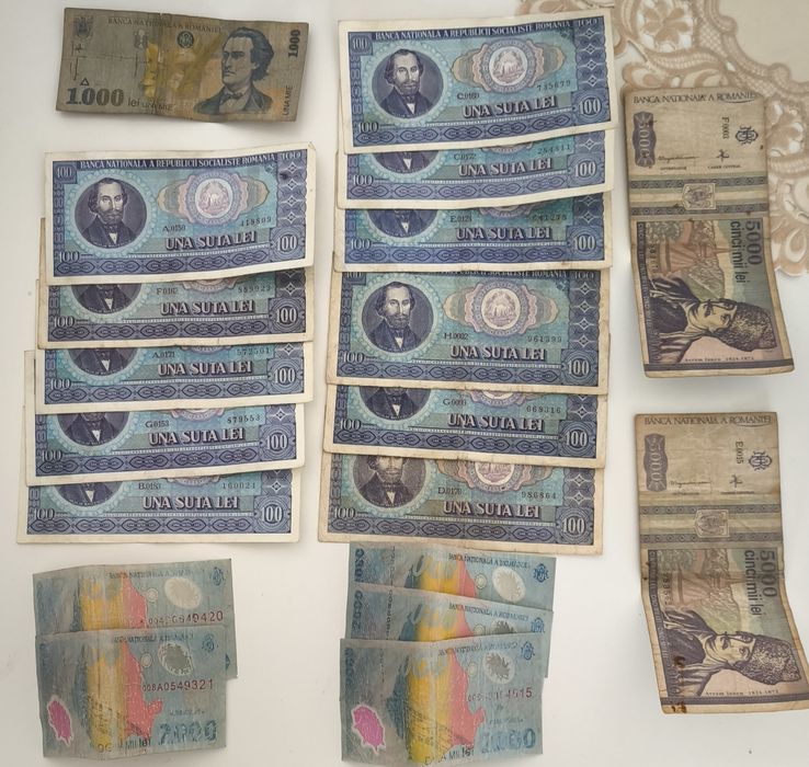 Vând bancnote vechi de 100, 1000, 2000 si 5000 lei