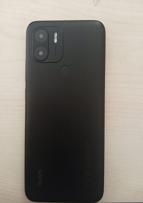 Redmi A2 Plus + ideal