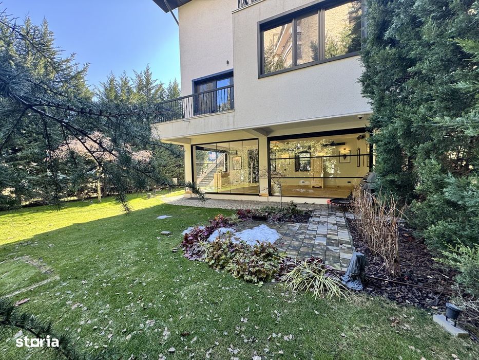 Vila 6 camere complex residential Iancu Nicolae