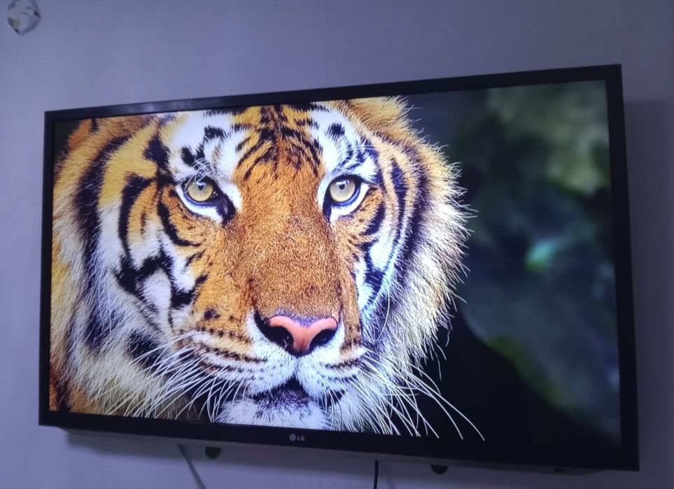 Lg 106 см смарт телевизор