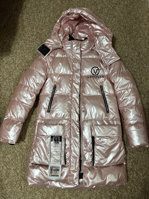 Зимний пуховик девочке