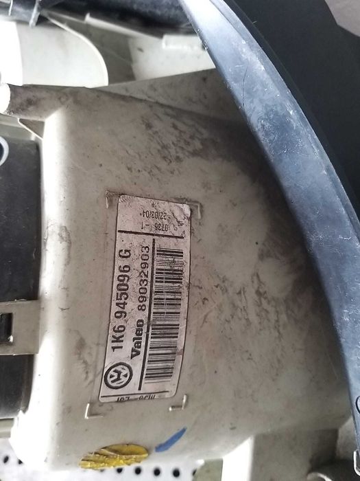 Stop tripla lampa dreapta aripa vw golf 5 1k hatchback 1k6945096g 89032903